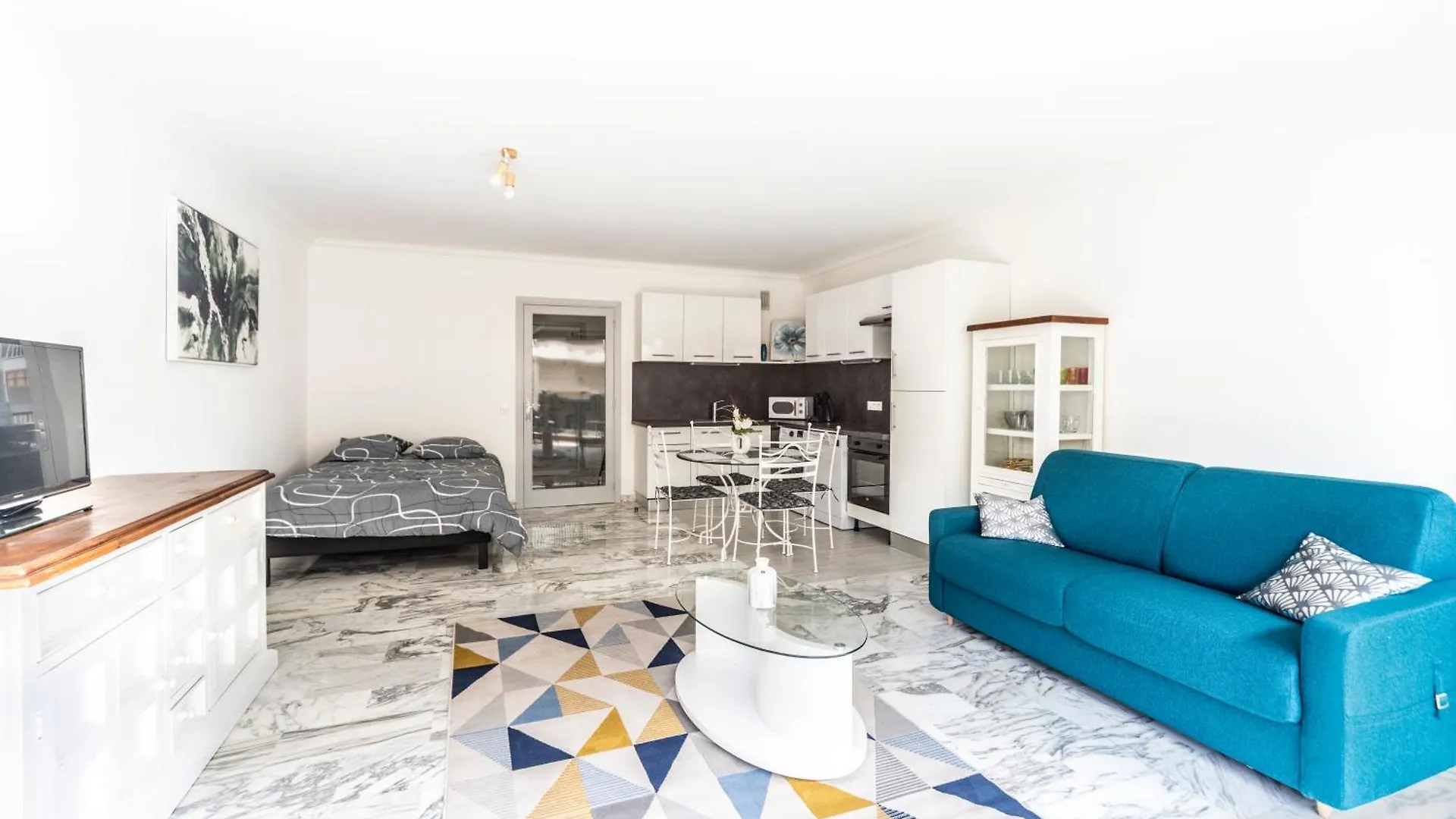 Grand Studio Centre-Ville Cannes Apercu Mer