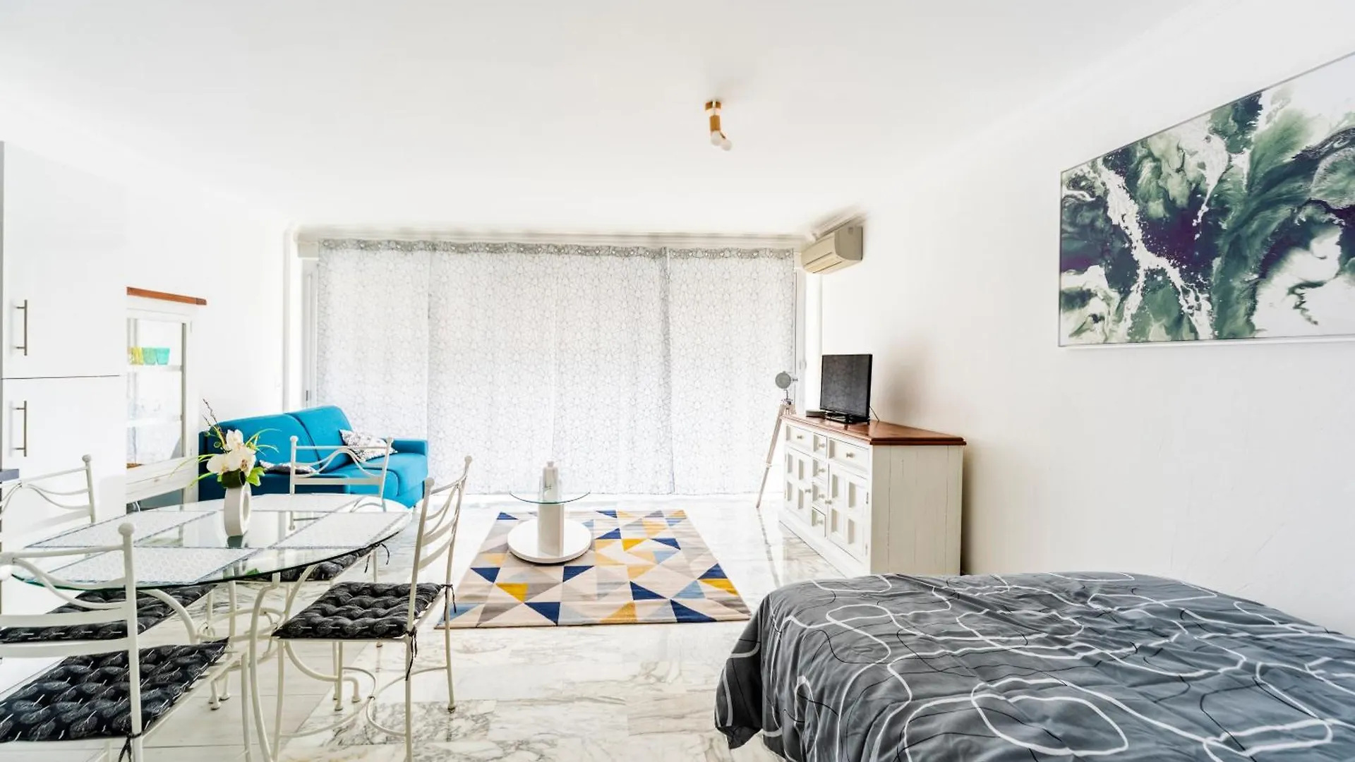 Grand Studio Centre-Ville Cannes Apercu Mer Apartment