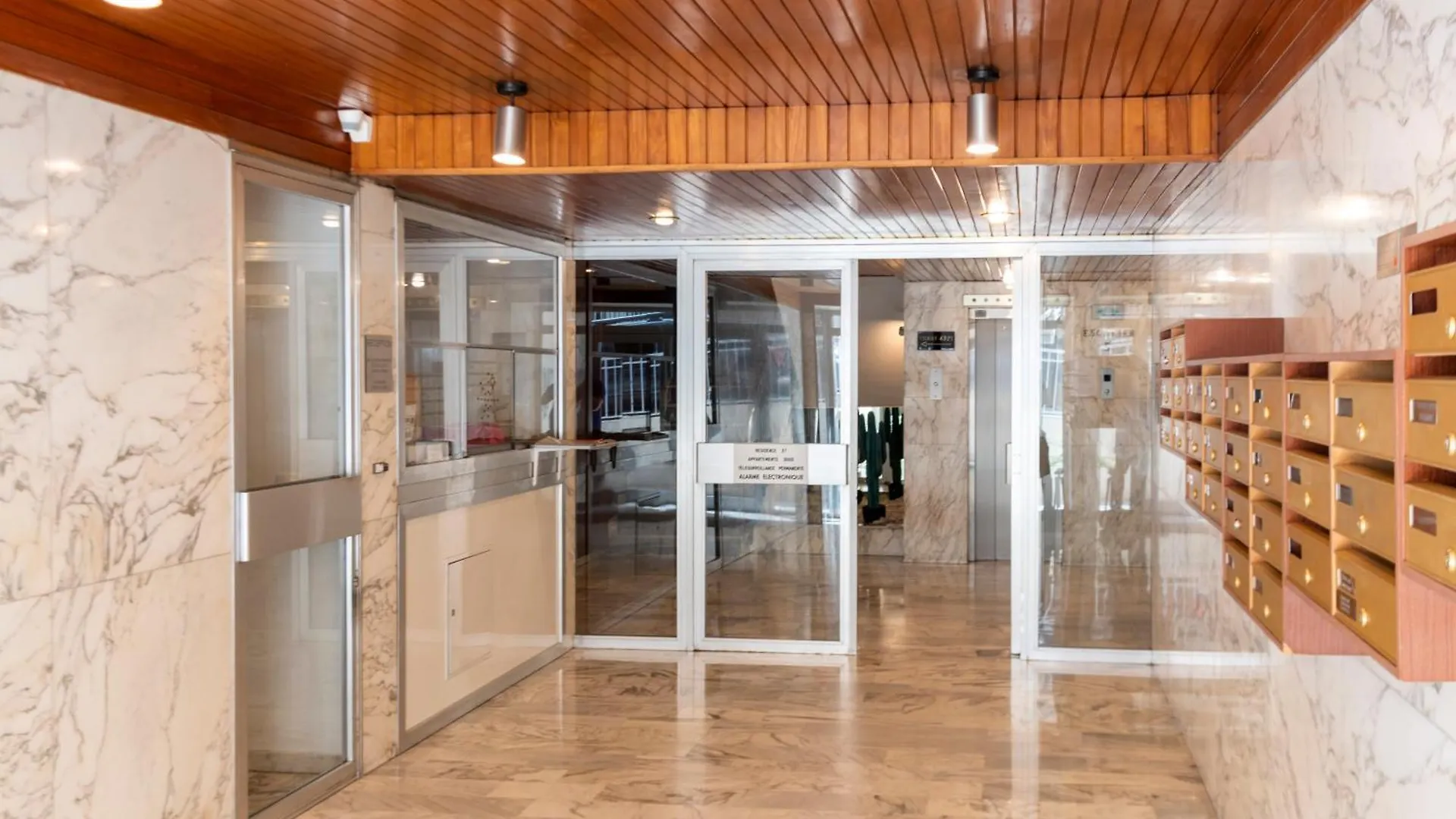 Apartment Grand Studio Centre-Ville Cannes Apercu Mer